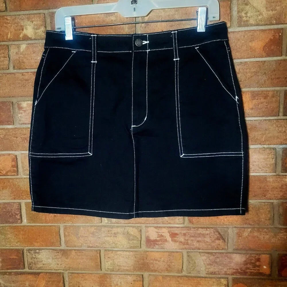 DICKIE'S Women's Carpenter Black Contrast Stitch Mini Skirt - Size 30